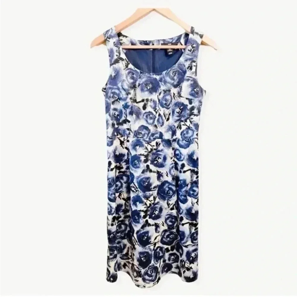 H&M Womens Sleeveless Scoop Neck Brunch Fit & Flare Lined Blue Floral Dress SZ 6